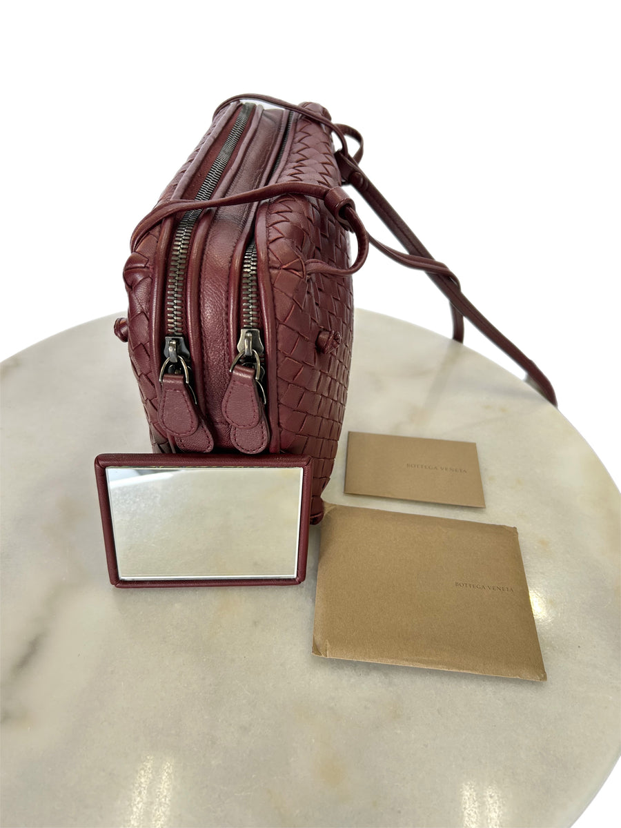 Bottega Veneta Black Intrecciato Leather Double Zip Nodini Crossbody Bag,  Luxury, Bags & Wallets on Carousell