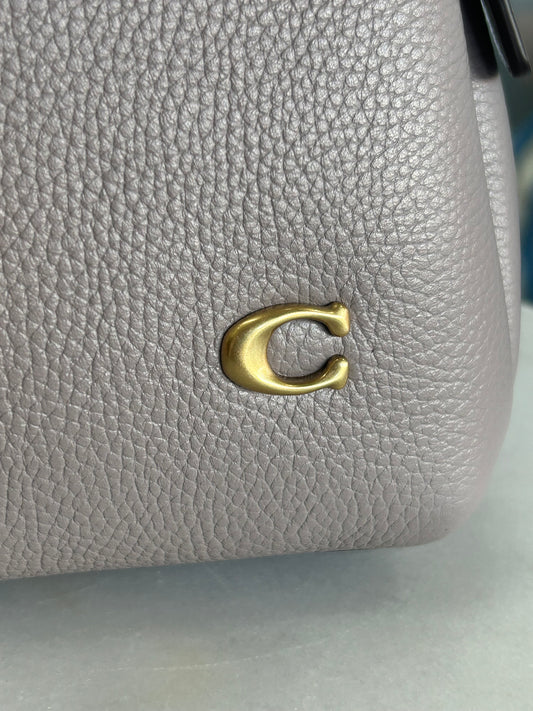 COACH - Lana 23 Shoulder Bag - Ash Grey