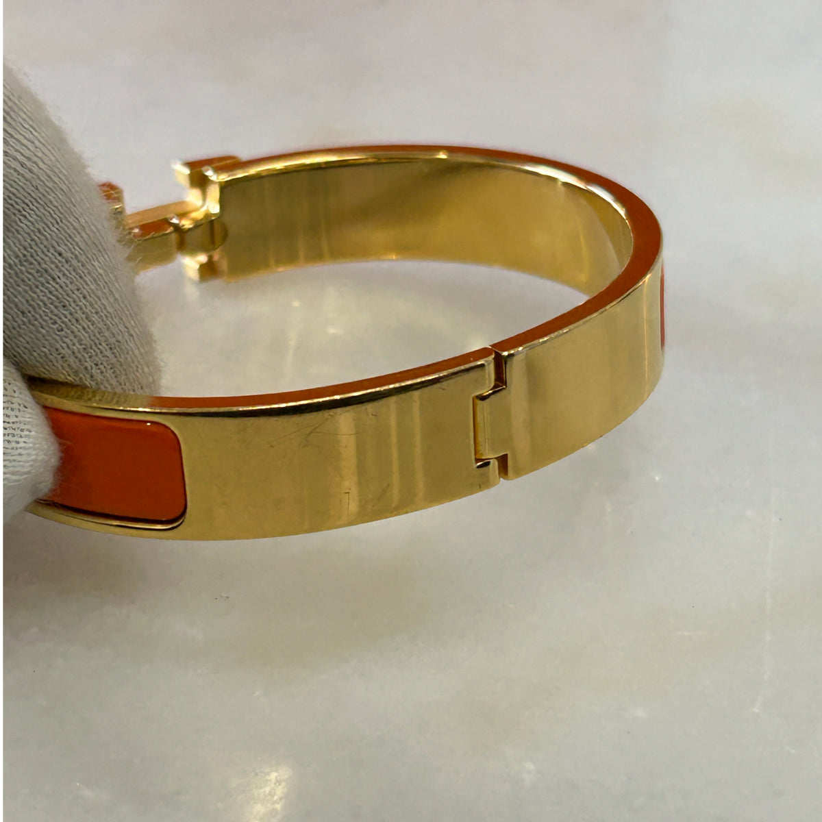 HERMÈS - Clic H Bracelet Orange & Gold GM