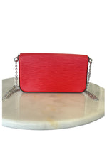 LOUIS VUITTON - Felicie Pochette - Red Epi Leather Crossbody Bag