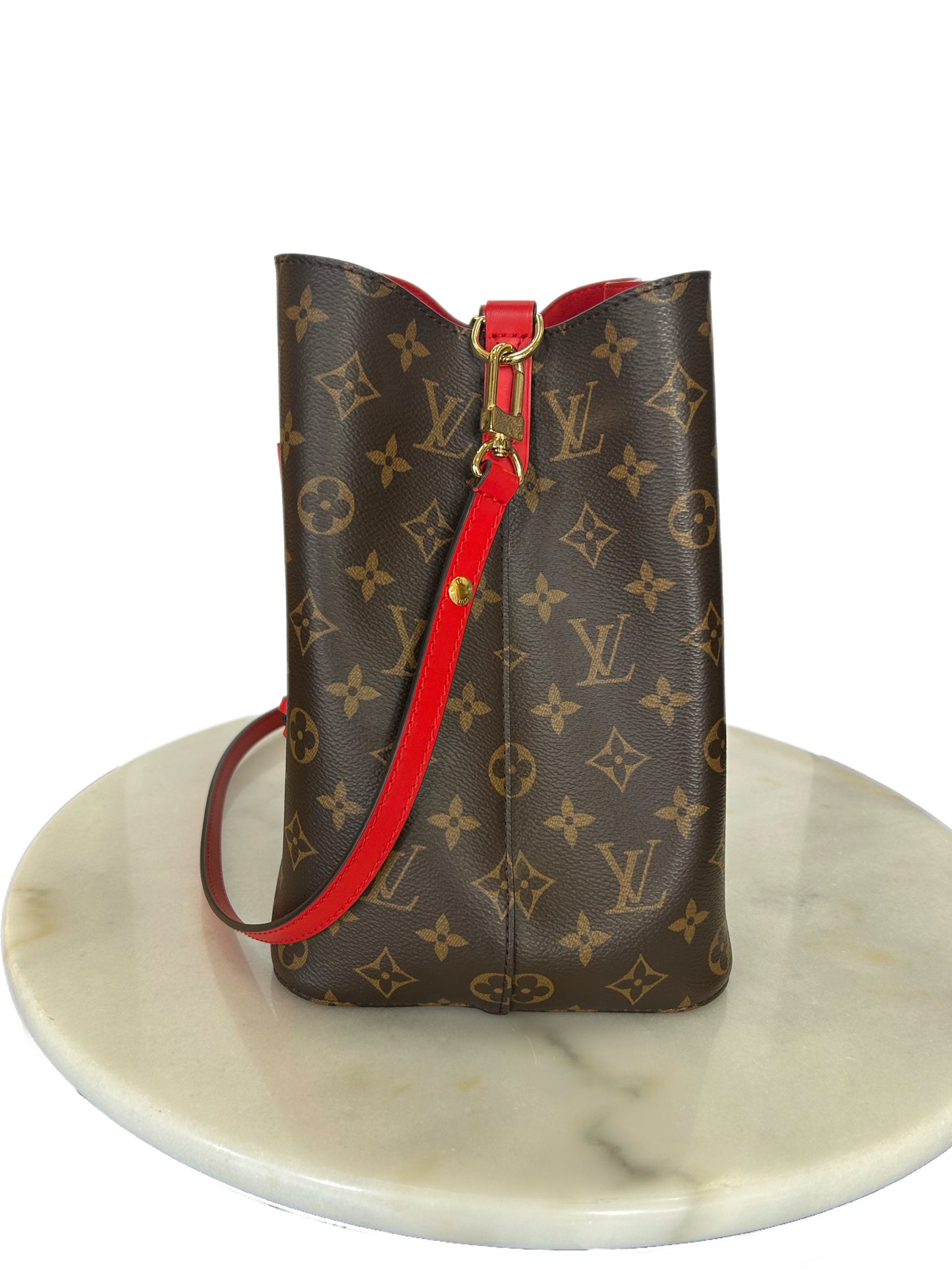 LOUIS VUITTON - NéoNoé MM Monogram Bucket Bag