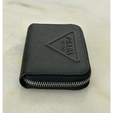 PRADA - Saffiano Embossed Logo Zip Wallet