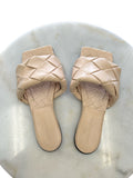 BOTTEGA VENETA - Lido Leather Flat Sandal in Nude Sz 38.5