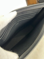 LOUIS VUITTON - Pochette Voyage MM - Monogram Eclipse
