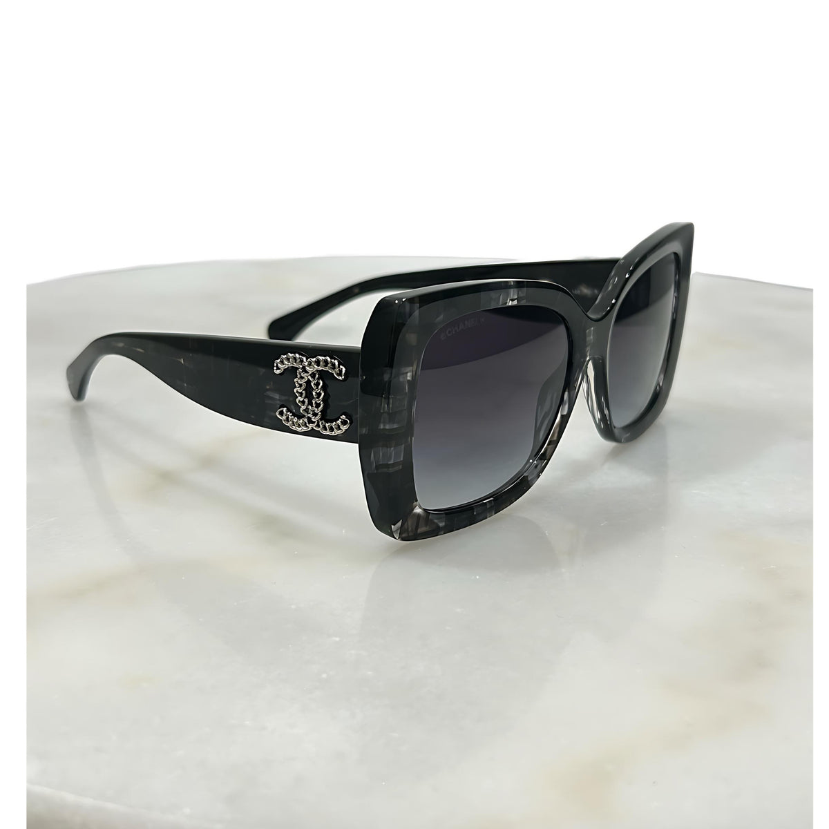 CHANEL - Square Sunglasses 5555