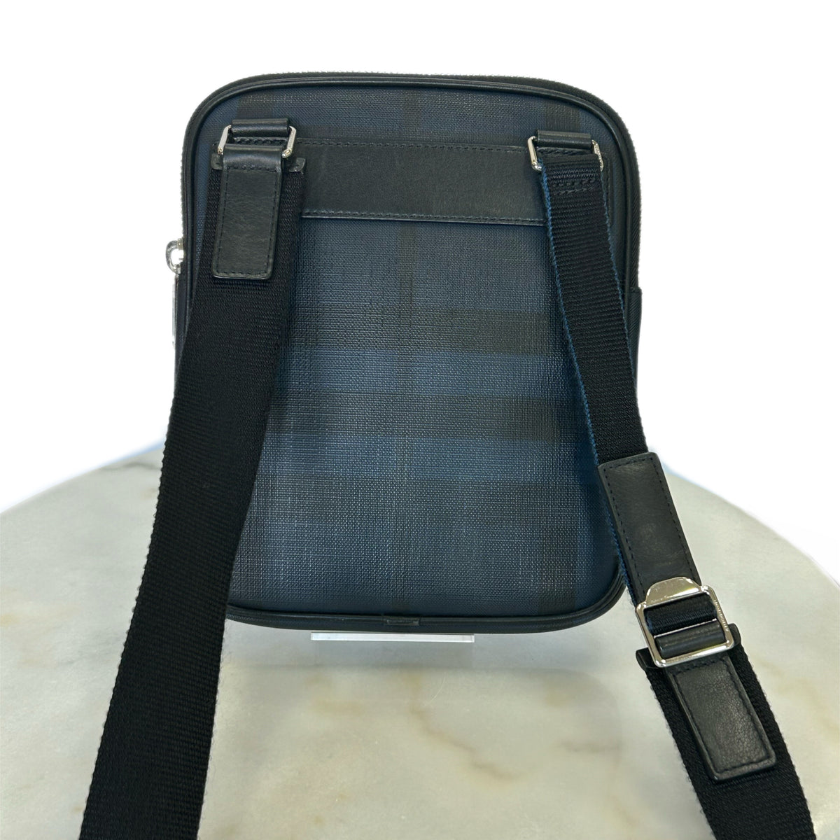 BURBERRY - Slim London Check Crossbody Bag