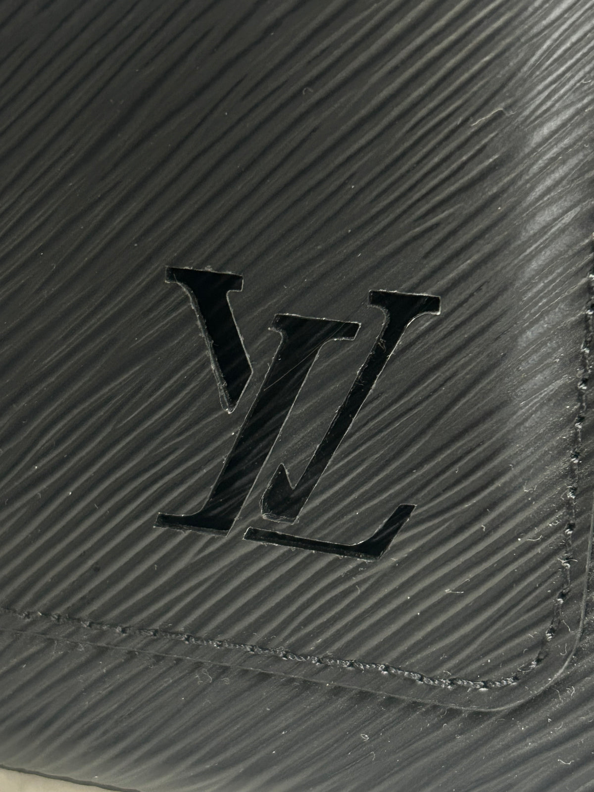 LOUIS VUITTON - Marelle Bag Black Epi Leather