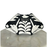 ALEXANDER MCQUEEN - De Manta Clutch - Black & White
