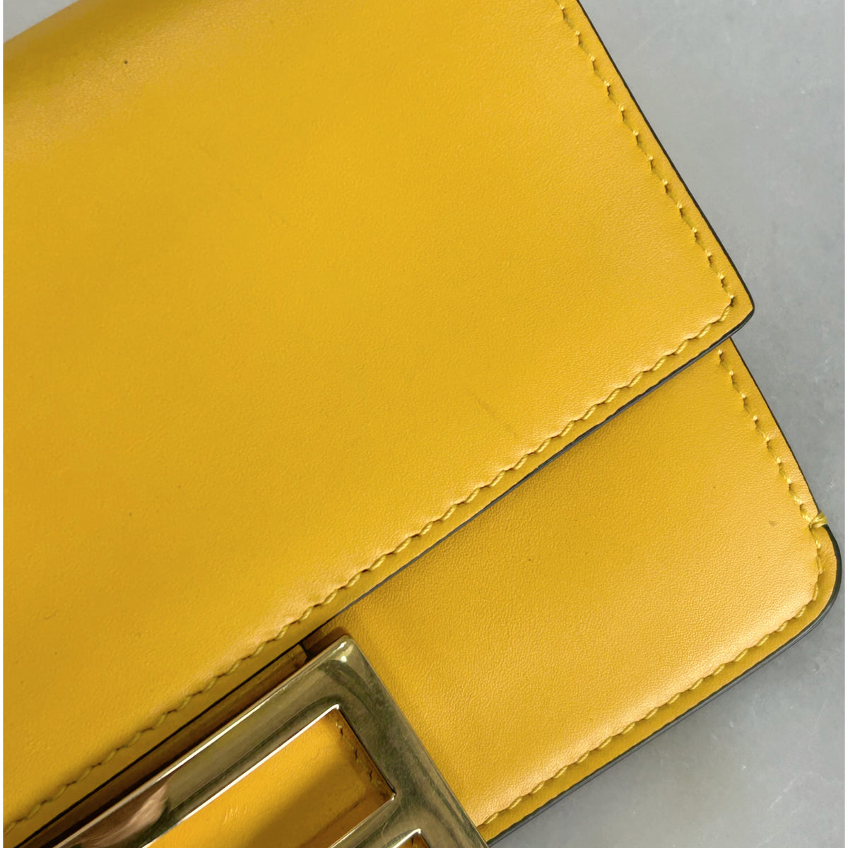 FENDI - Smooth Leather Baguette Mini Bag