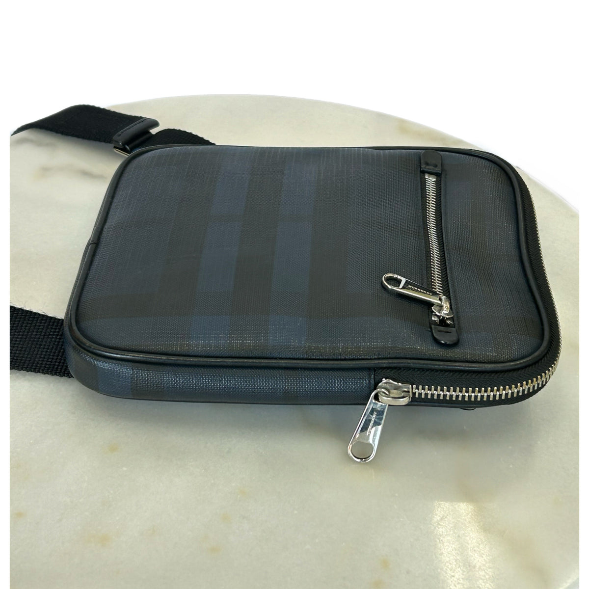 BURBERRY - Slim London Check Crossbody Bag