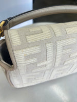 FENDI - Beige Baguette Medium Shoulder Bag