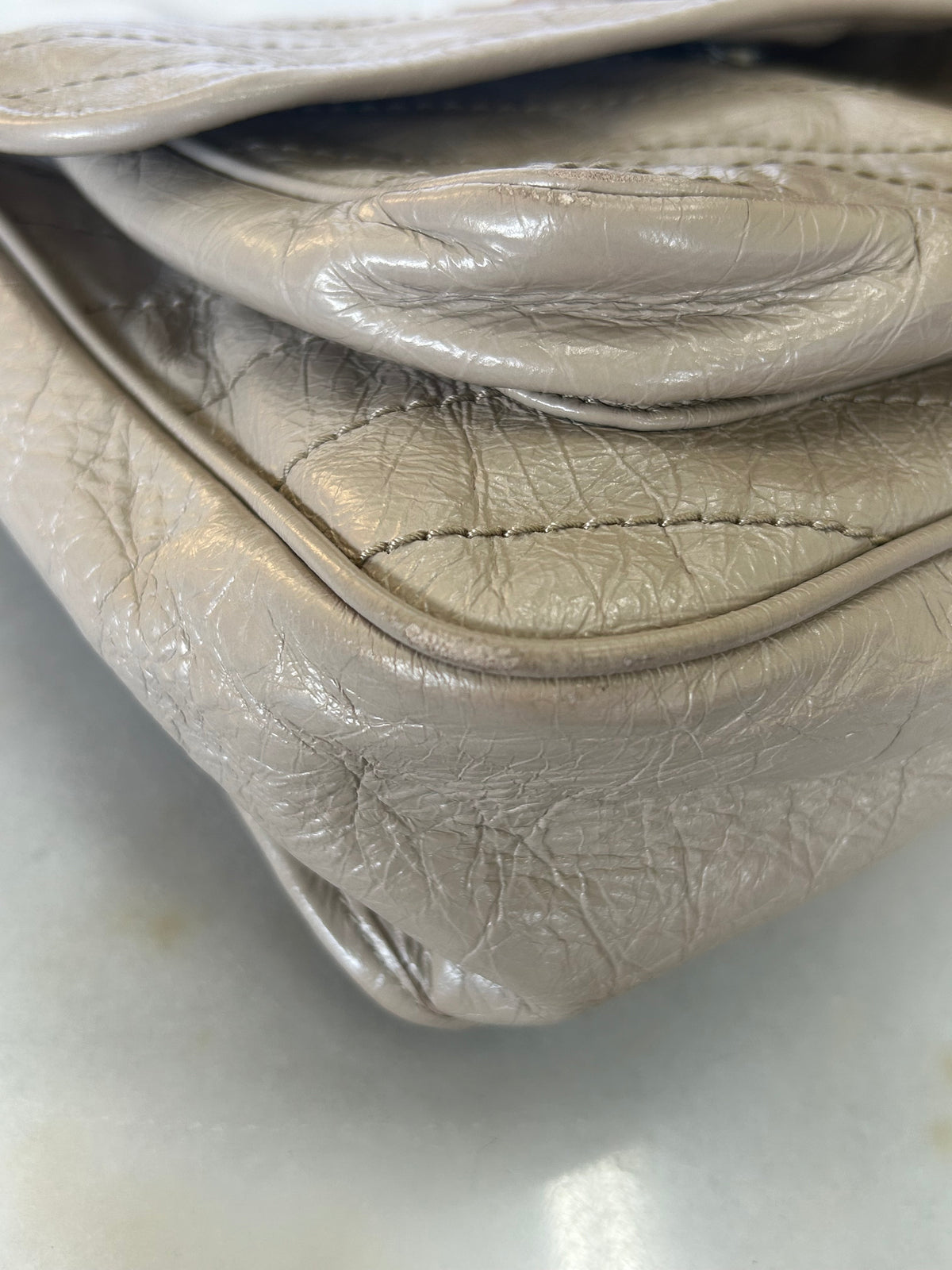 SAINT LAURENT - Niki Bag in Beige Leather (Medium)
