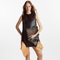 LOUIS VUITTON - Monogram Daily Pouch