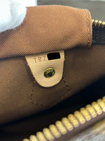LOUIS VUITTON - Speedy 30 Monogram Bag