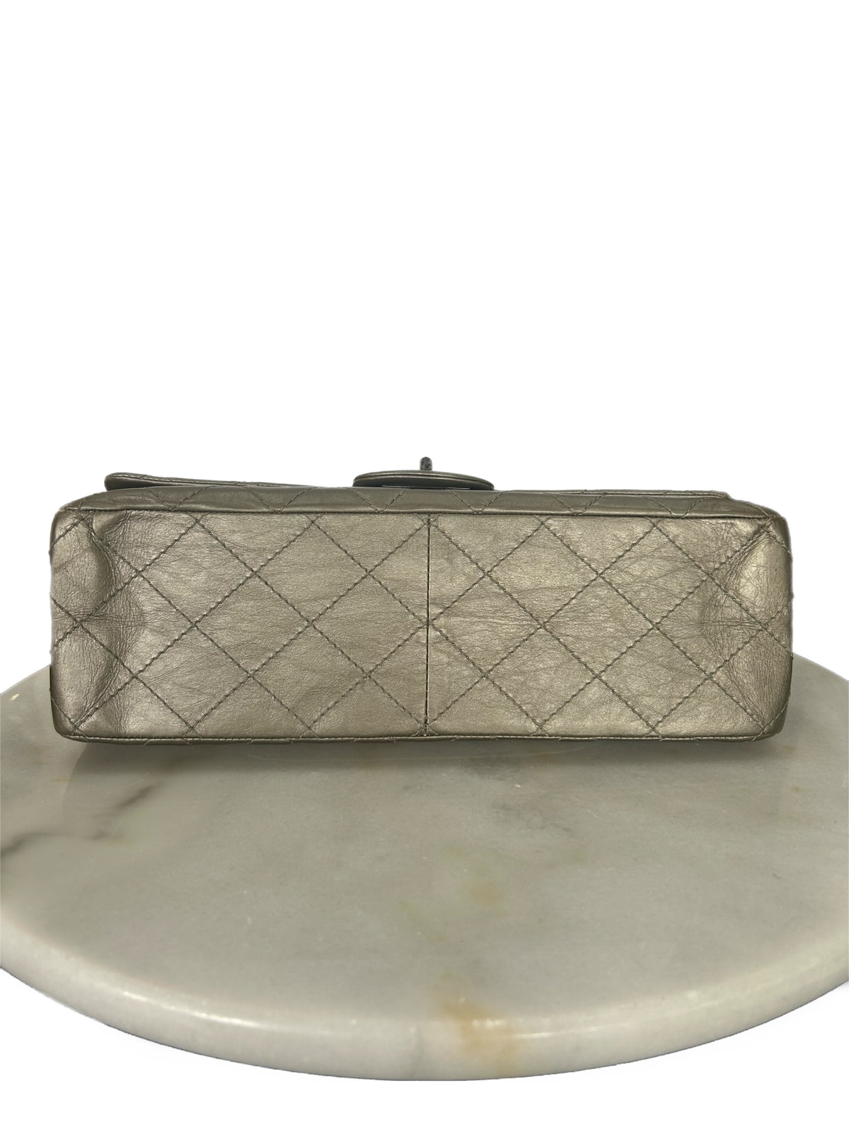 CHANEL - 2.55 Reissue Double Flap Bag
