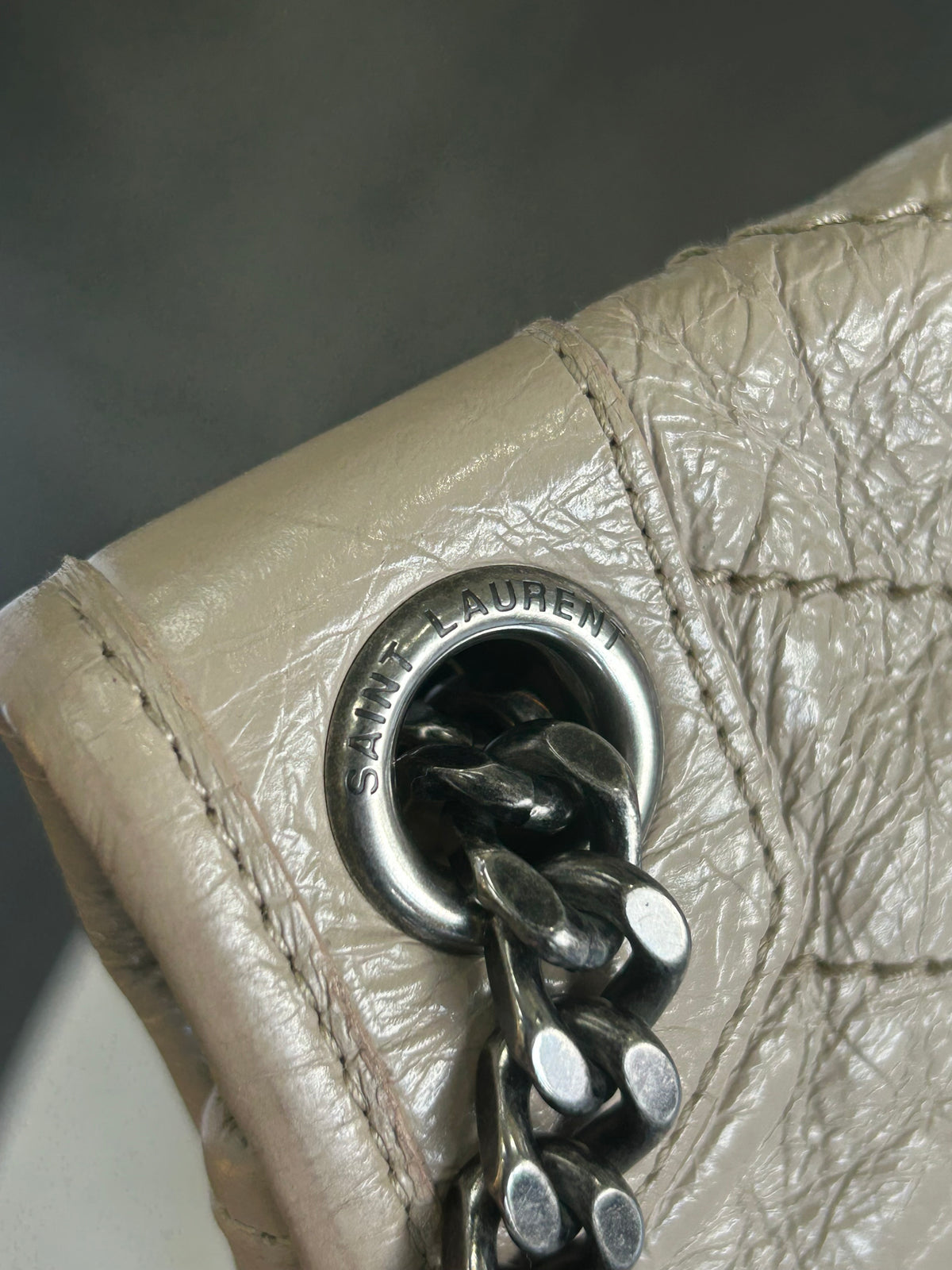 SAINT LAURENT - Niki Bag in Beige Leather (Medium)