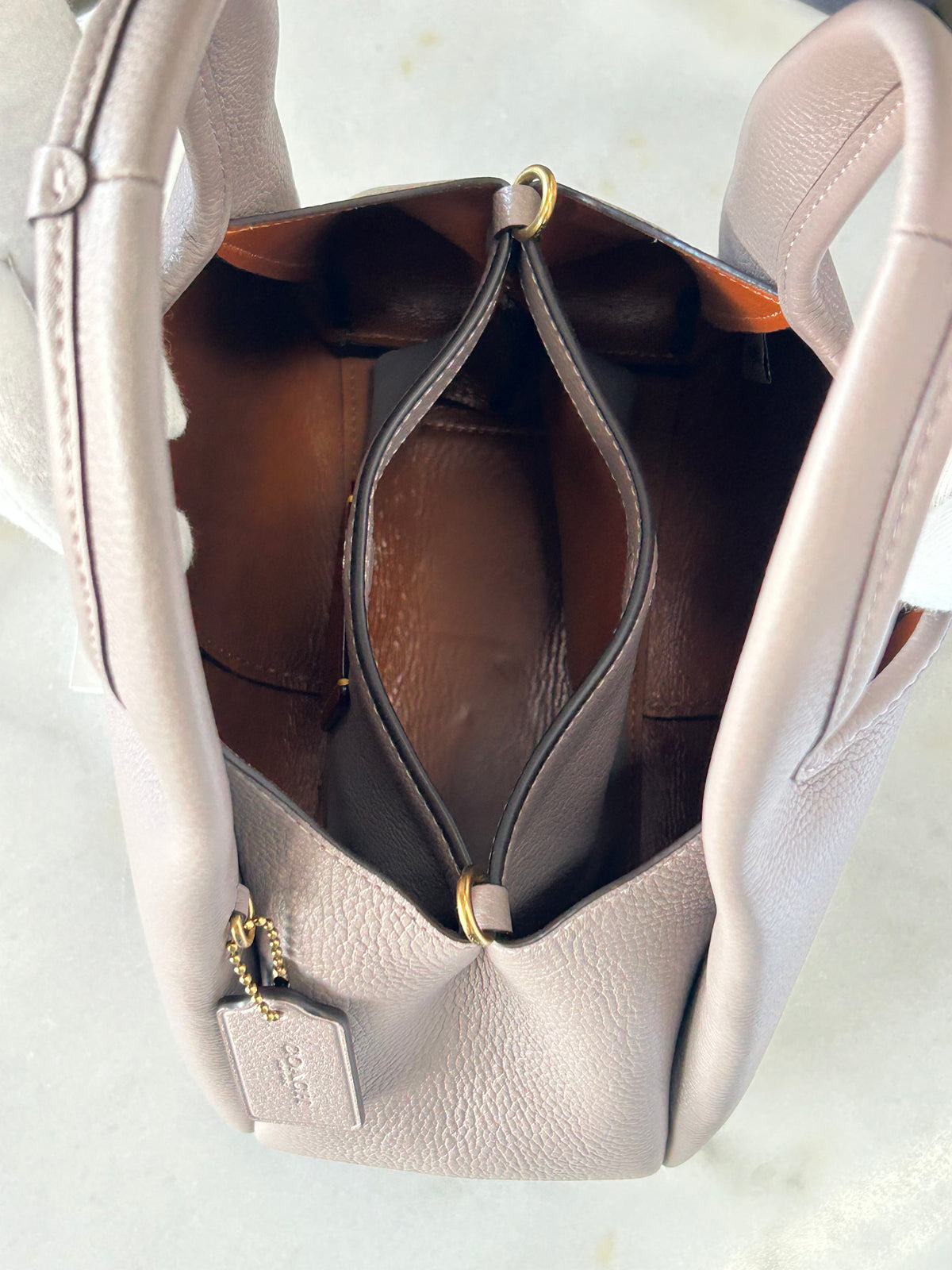 COACH - Lana 23 Shoulder Bag - Ash Grey