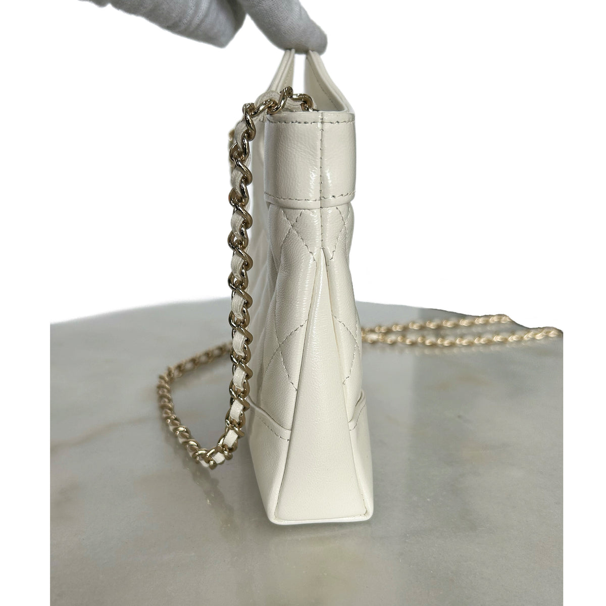 CHANEL - 31 White Nano Bag