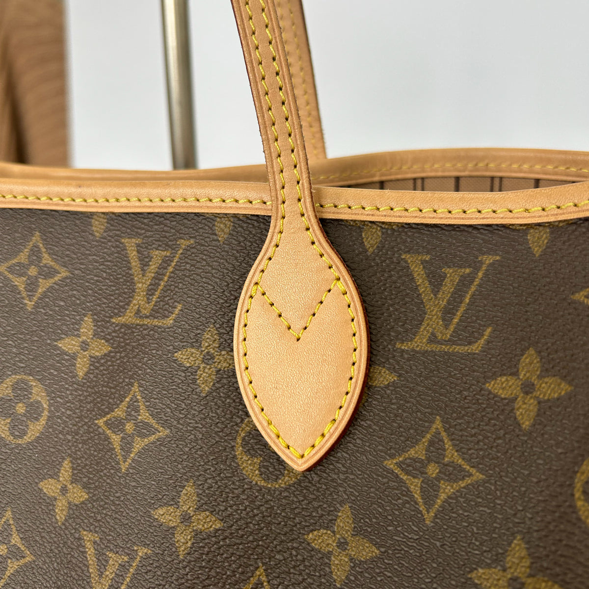 LOUIS VUITTON - Neverfull MM Monogram Tote
