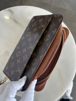 LOUIS VUITTON - Orsay Monogram Clutch Bag