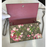 GUCCI - GG Supreme Blooms Wallet On Chain Bag