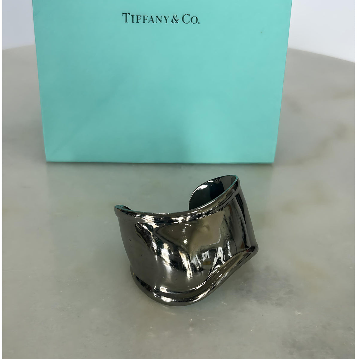 TIFFANY & Co. - Bone Cuff in Ruthenium