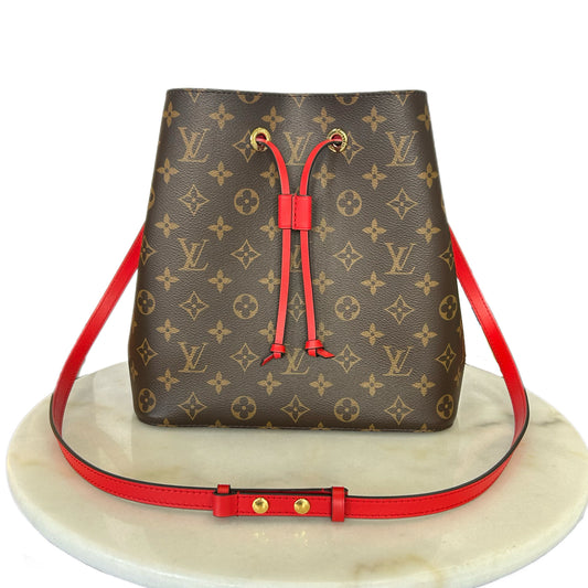 LOUIS VUITTON - NéoNoé MM Monogram Bucket Bag