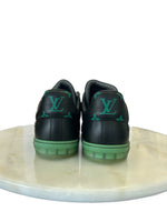 LOUIS VUITTON - Black Gradient Logo Luxembourg Sneakers Sz 9.5