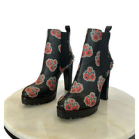 Alexander McQueen - Black Leather Floral Studded Boots Sz 38