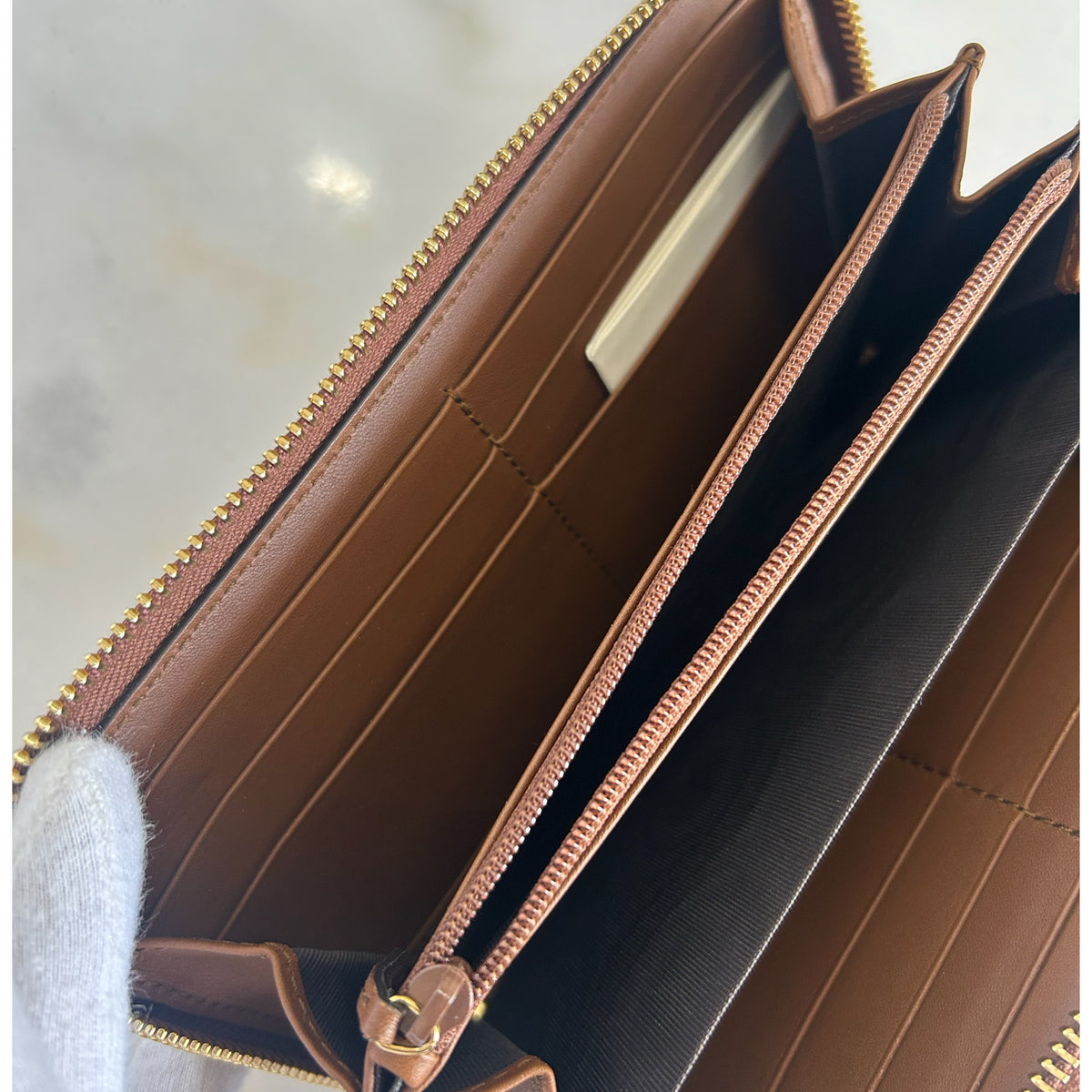 GUCCI - GG Monogram Anchor Wallet