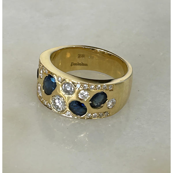18k Diamond & Sapphire Ring