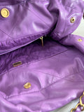 CHANEL 22 Handbag in Purple Leather - Medium