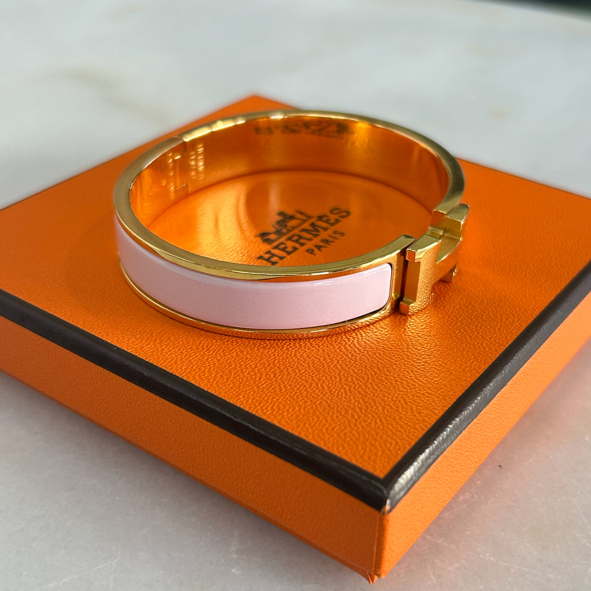 HERMÈS - Clic H Bracelet Rose Candeur GM