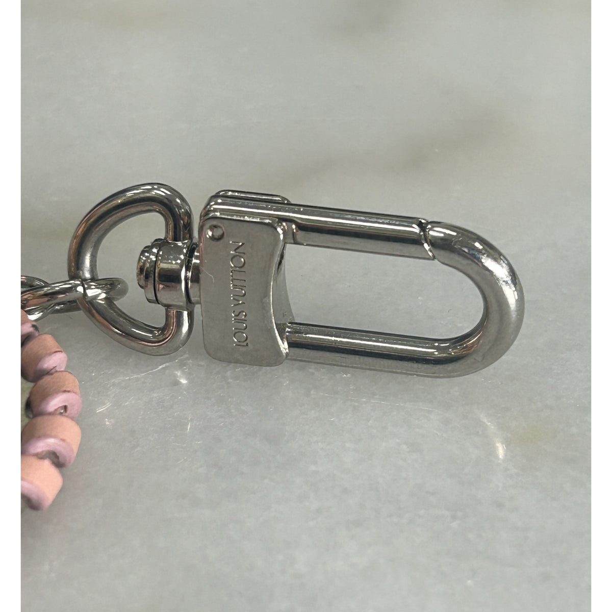 LOUIS VUITTON - Very Pink Bag Charm