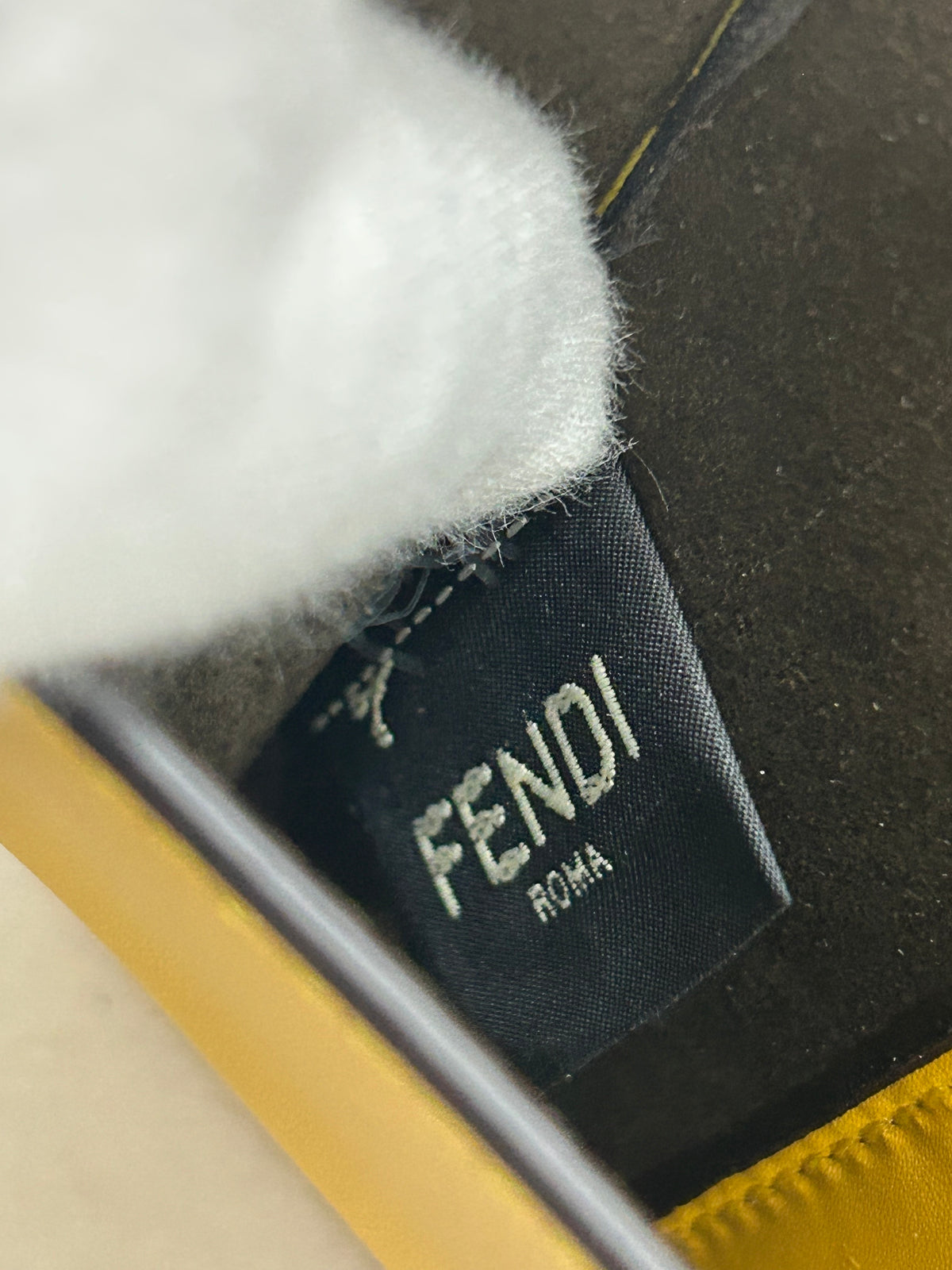 FENDI - Smooth Leather Baguette Mini Bag