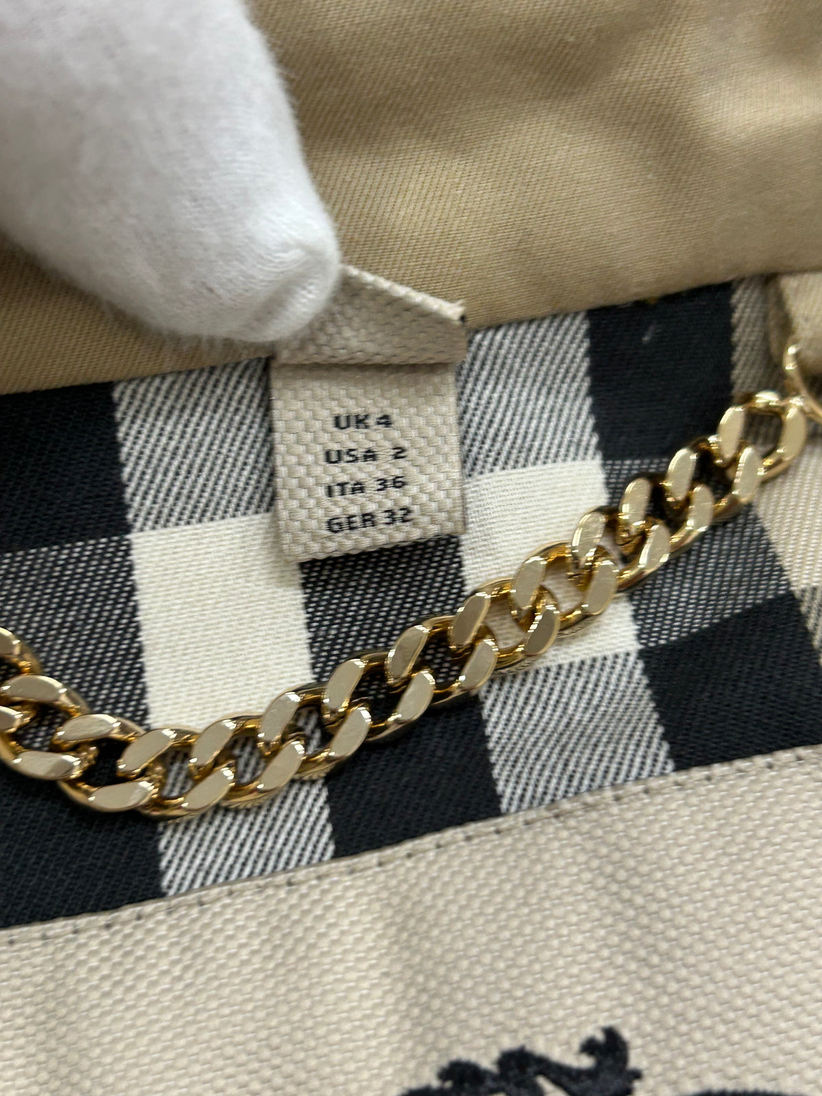 BURBERRY - Classic Beige A-Line Trench Coat Sz 36