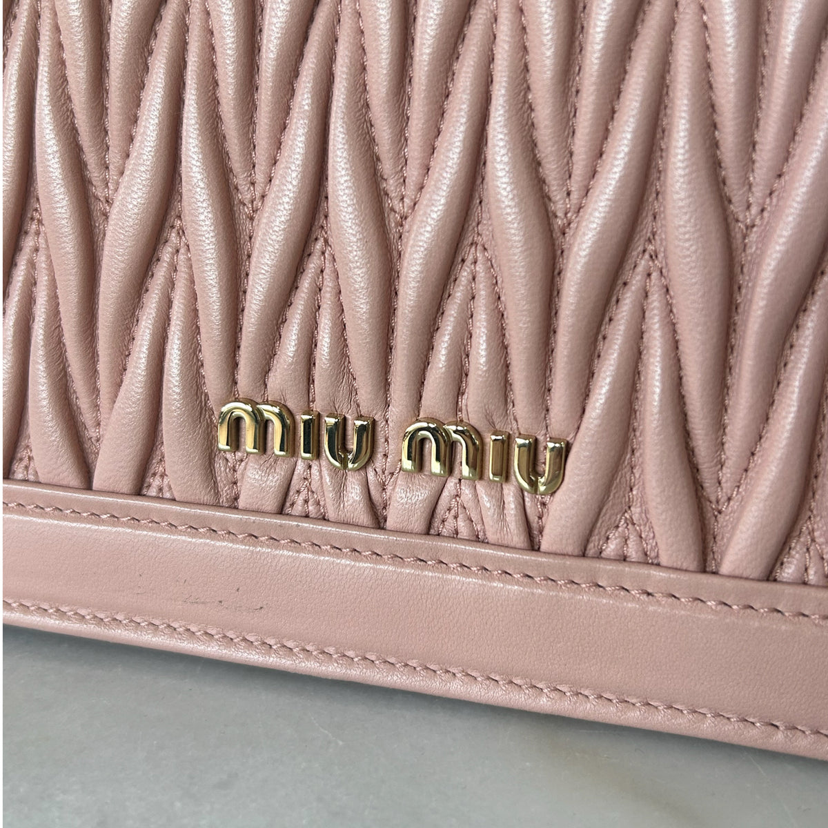 MIU MIU - Confidential Orchid Pink Matelassé Shoulder Bag