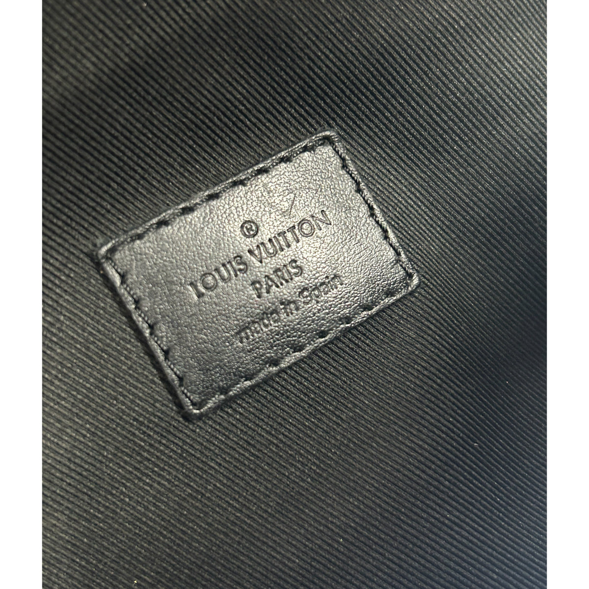 LOUIS VUITTON - Discovery Bumbag PM - Monogram Eclipse