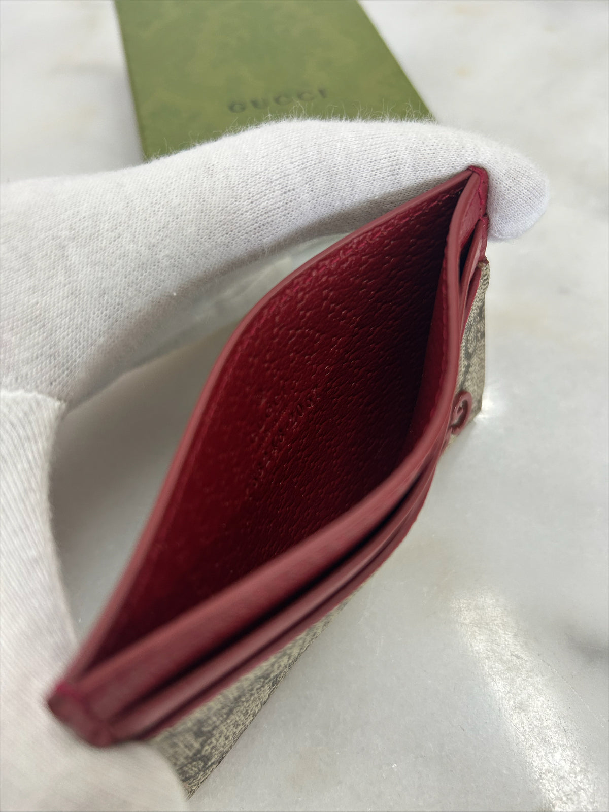 GUCCI - Monogram GG Card Holder