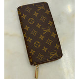 LOUIS VUITTON - Monogram Zippy Wallet