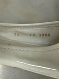 LOUIS VUITTON - White Leather LV Flats - Sz EU 38