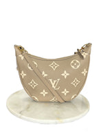 LOUIS VUITTON - Loop Hobo Bag - Dove Grey/Cream Empreinte Leather