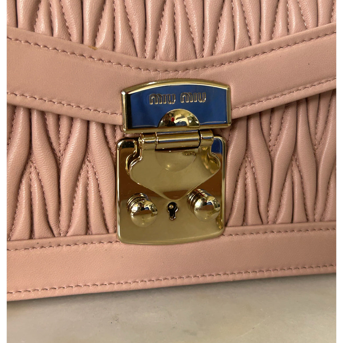 MIU MIU - Confidential Orchid Pink Matelassé Shoulder Bag