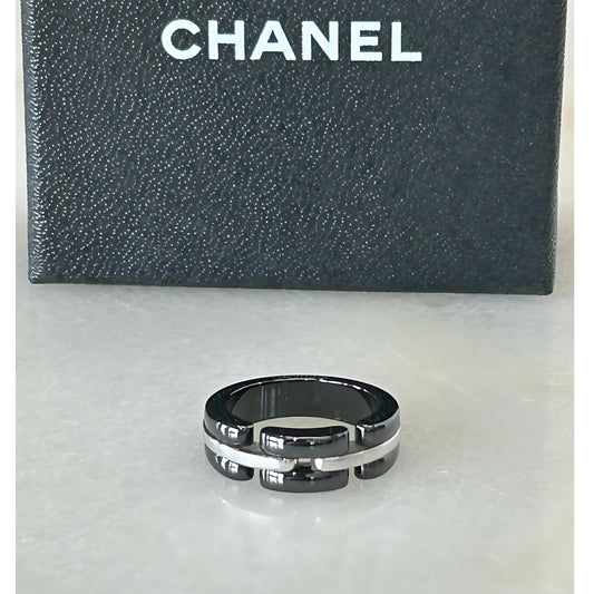 CHANEL - Ultra Ring Ceramic & 18k White Gold