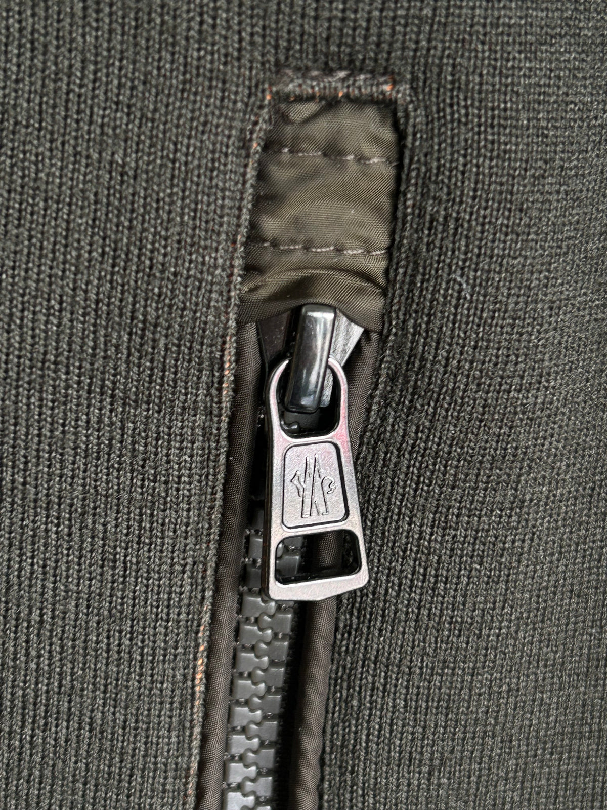 MONCLER - Maglione Tricot Hooded Jacket Sz L