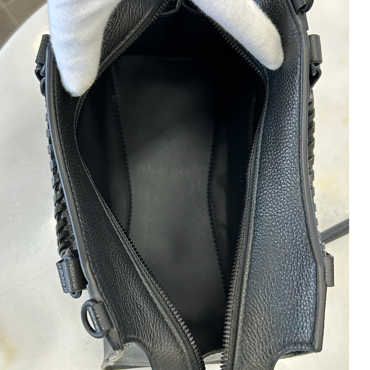 BALENCIAGA - Neo Classic Black Mini City Bag