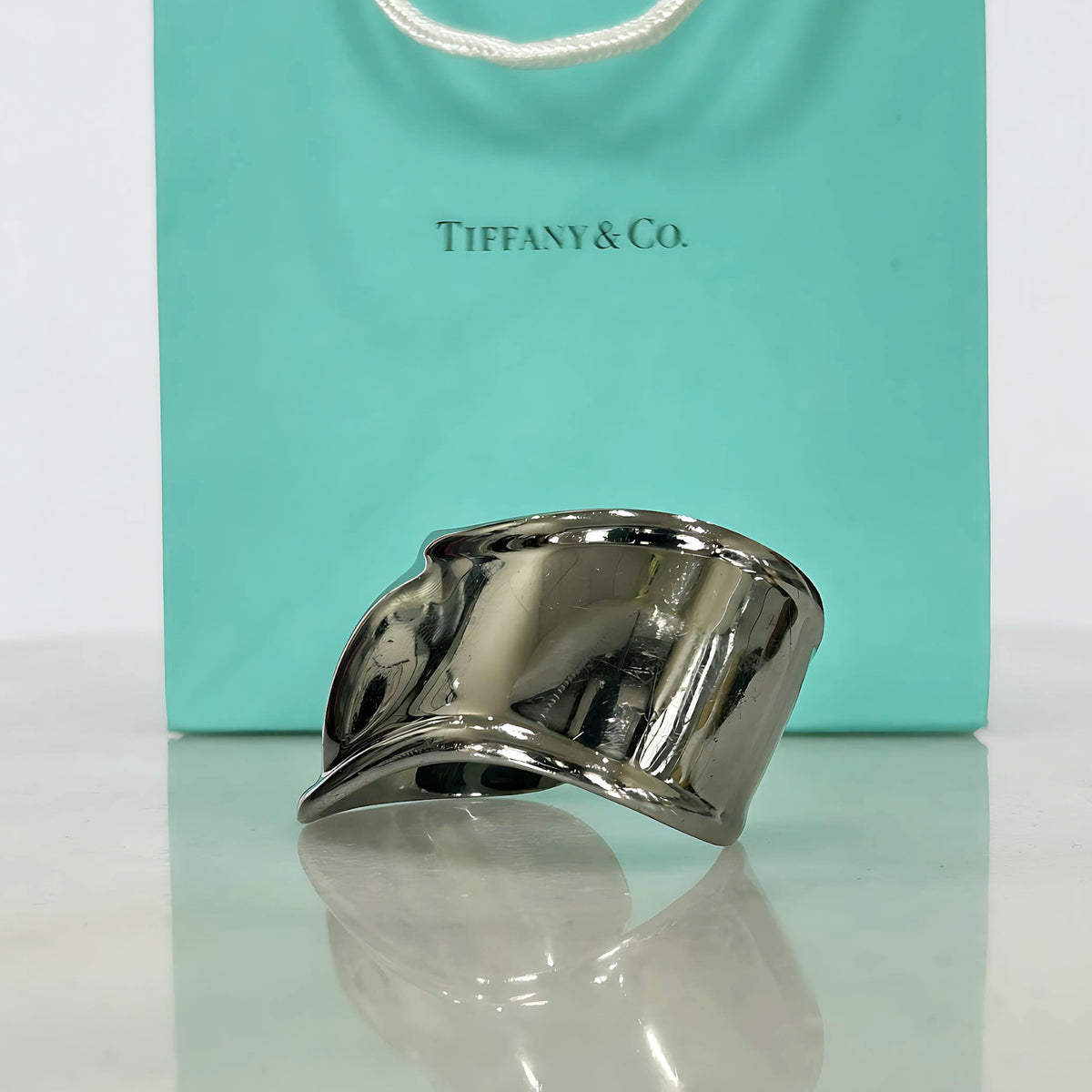 TIFFANY & Co. - Bone Cuff in Ruthenium