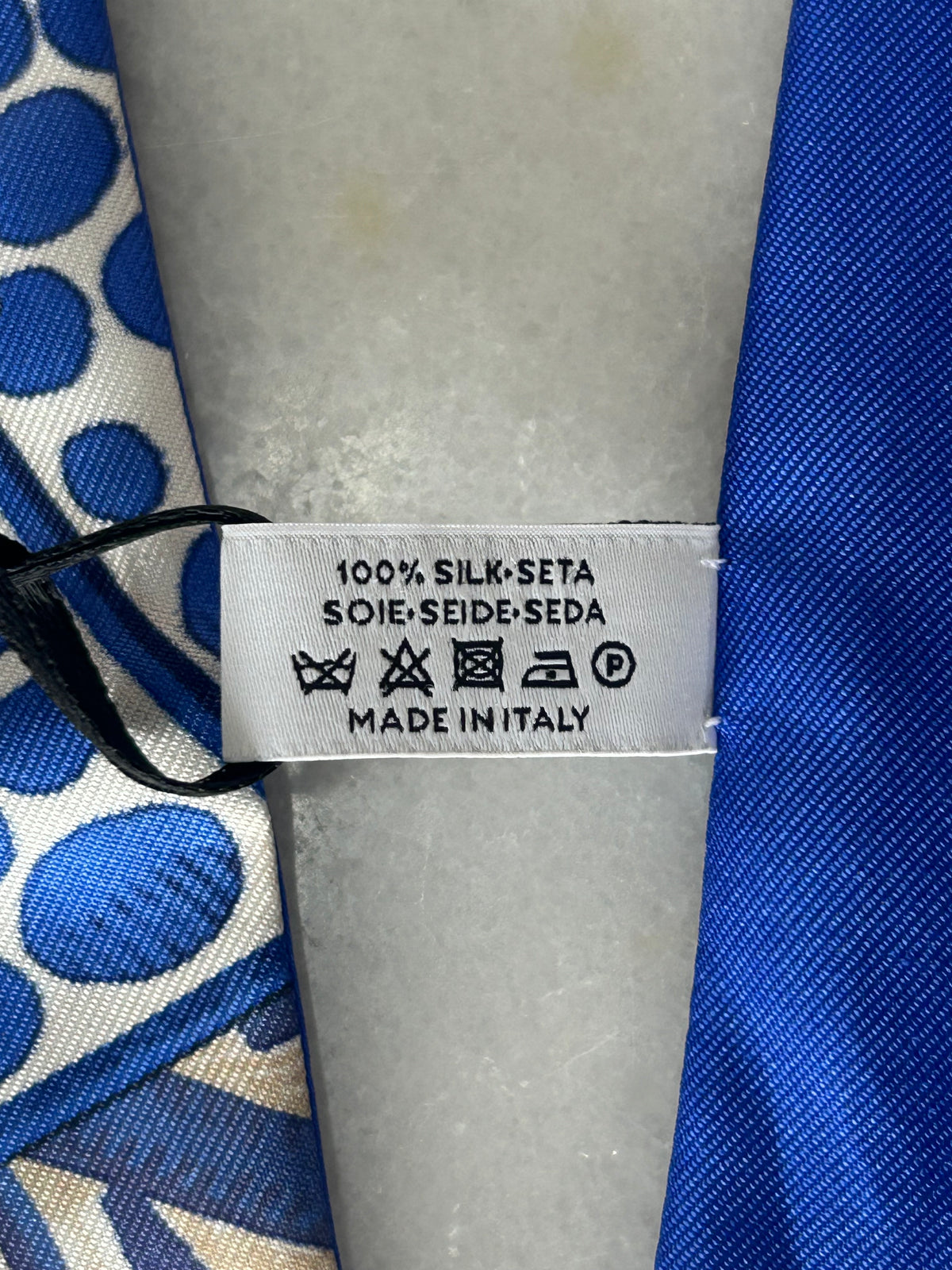 FERRAGAMO - Foliage Print Silk Twill Scarf