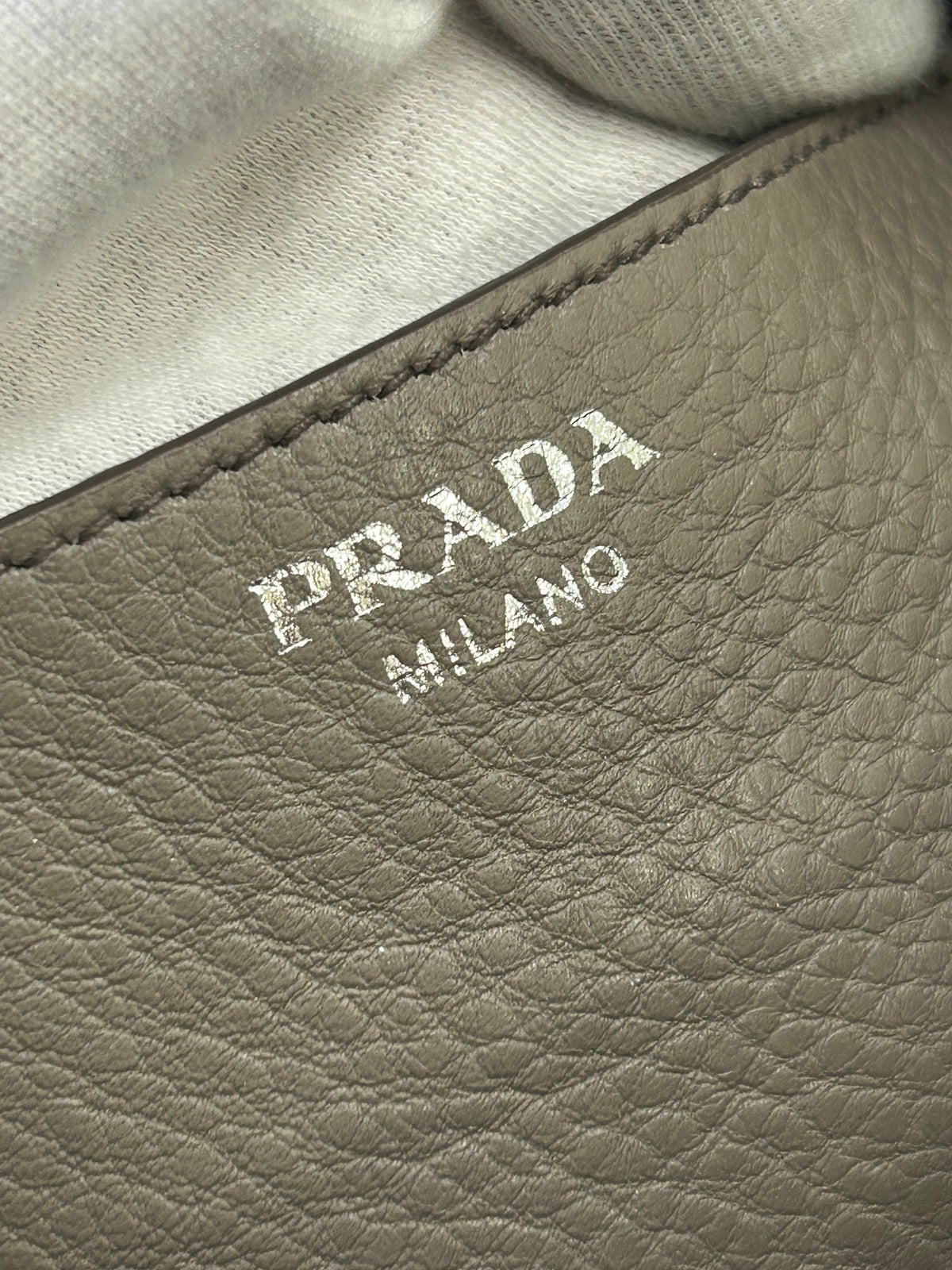 PRADA - Vitello Daino Bauletto Bag