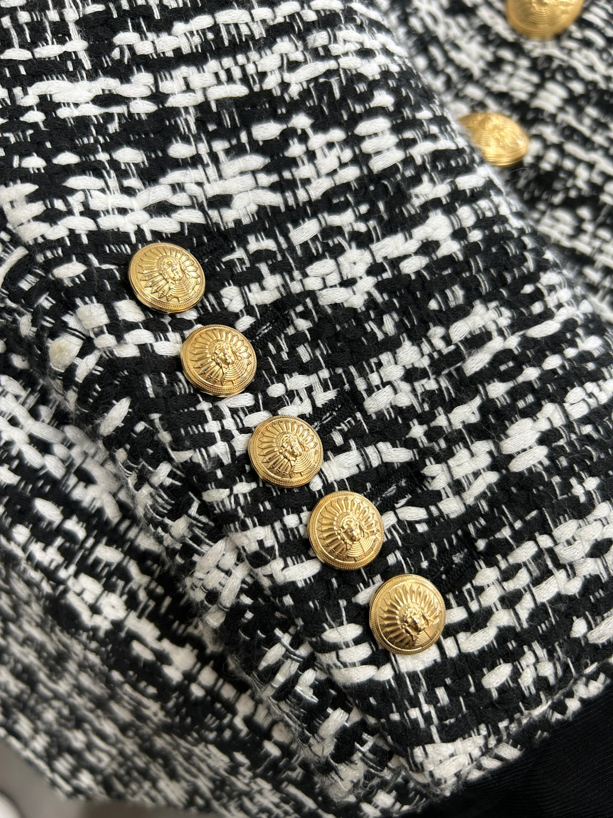 BALMAIN - Black and White Tweed Jacket Sz 40